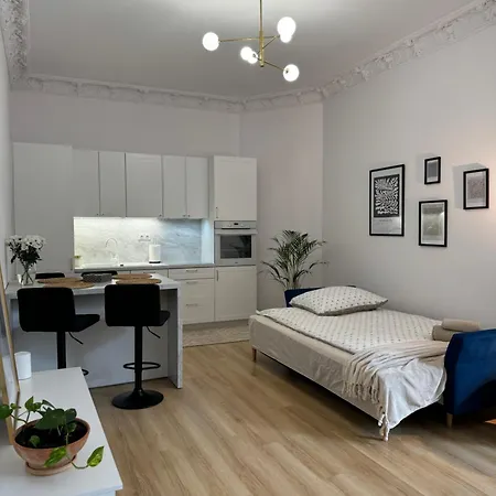 Honey Nook 3 Minutes From The Center * Poznan