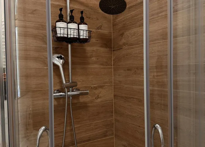 Apartment Honey Nook 3 Minutes From The Center Poznan