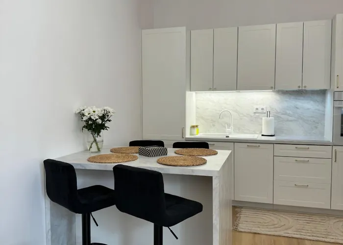 Honey Nook 3 Minutes From The Center Apartment *